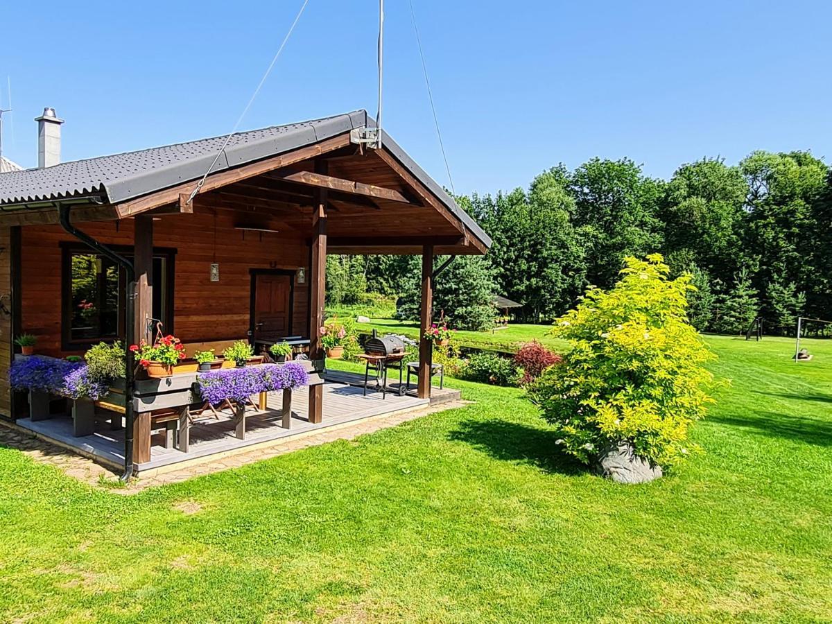 Villa Atostogu Namelis-Pirtis Prie Upes Anykščiai Esterno foto