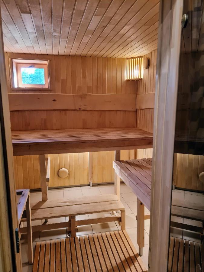 Villa Atostogu Namelis-Pirtis Prie Upes Anykščiai Esterno foto