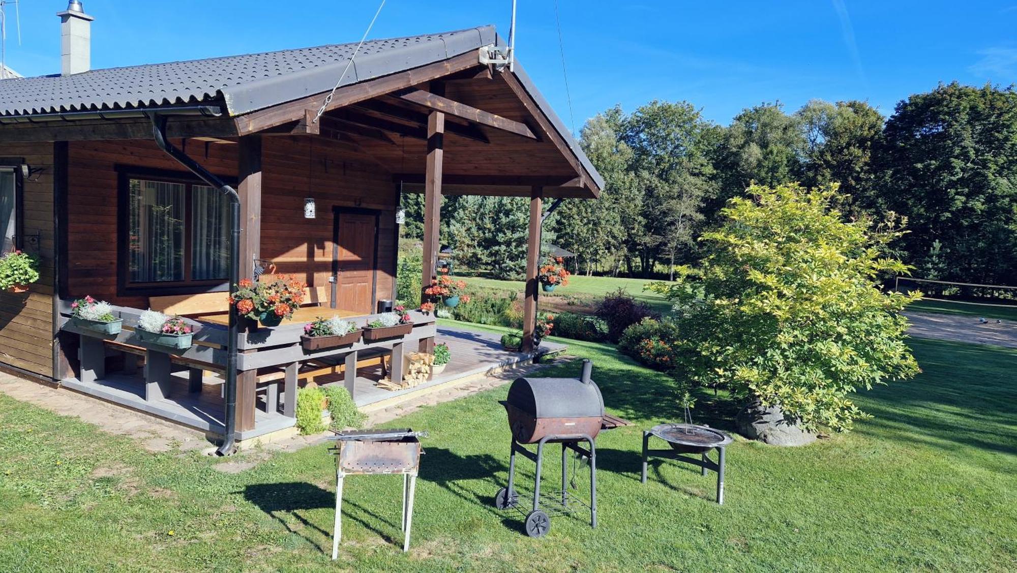 Villa Atostogu Namelis-Pirtis Prie Upes Anykščiai Esterno foto